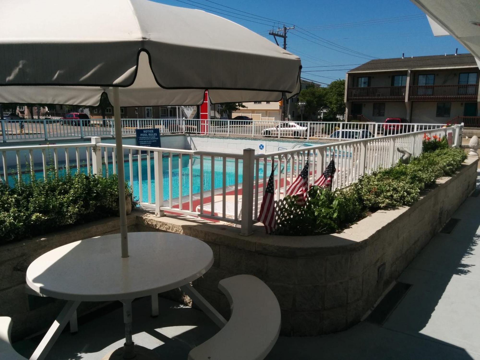 Pink Champagne Motel Wildwood Exterior photo