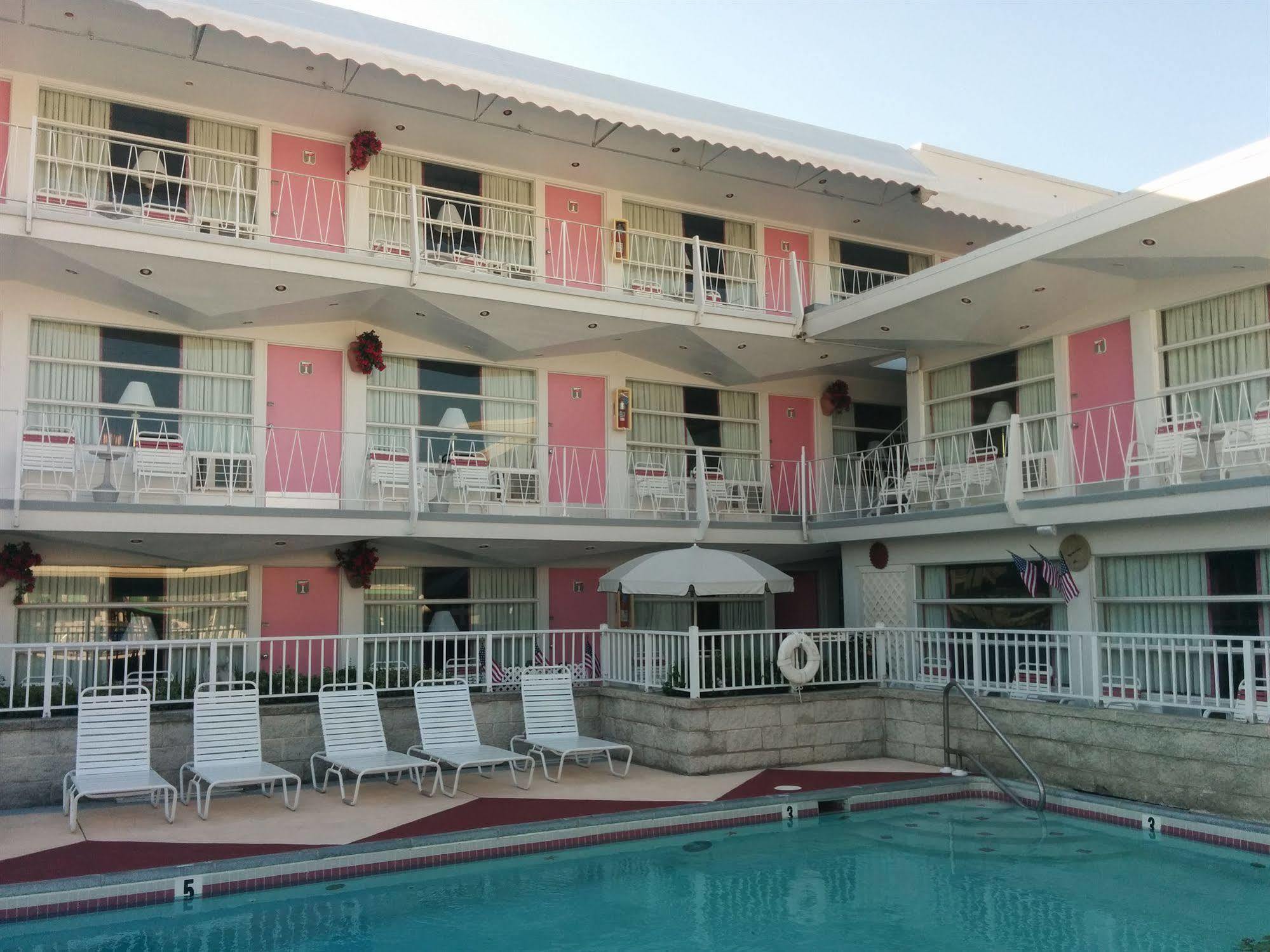 Pink Champagne Motel Wildwood Exterior photo